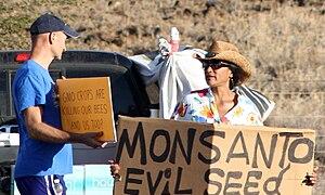 Знакомьтесь: главный мировой производитель ГМО - корпорация-монстр Monsanto